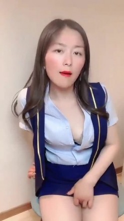【熟女福利】快手丝袜熟女团队，【花嫂】福利视频30V 超级骚，特别骚气的少妇 截图12