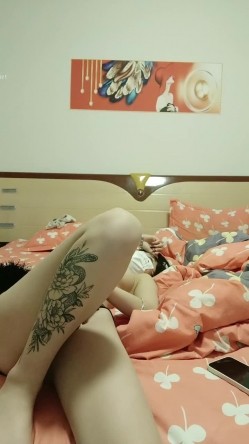 极品校花奶子又大又圆依然坚挺~完美身材 逼毛稀疏没几根 道具狂插到高潮 小穴太美 ~爽 截图14