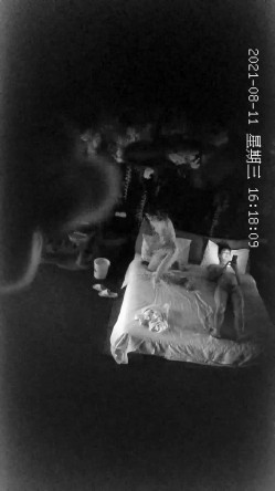 【酒店偷拍】增添新房型大学生入住俊男美女激情 截图7