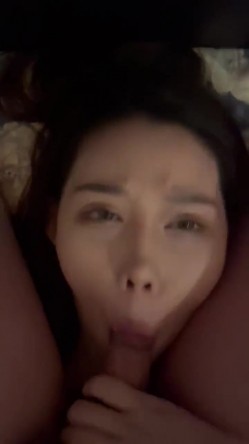 肉便器母狗，大神的精盆，骚的没边，骑在身下疯狂输出，能扇又能干，越粗暴越兴奋！ 截图2