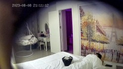 《黑客破解》解密高档会所极品身材的美女技师 一条龙全套服务有钱大佬的全过程 截图1
