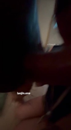 超极品绿帽淫妻，【琢木鸟夫妻】，32岁，气质绝佳的前海航空姐，单男操逼，老公抠菊花，玩得嗷嗷叫！ 截图15