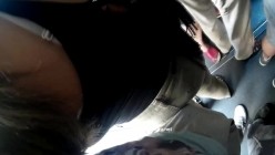 大神最新公交车冒死顶臀猥亵妹子大合集,有心没胆的狼友们赶紧看 截图9
