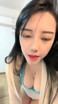 178胸膜！~【傲胸新木优子】，KTV土豪淫乱，高端酒店会牛郎！夜生活真是丰富，之前还爱装逼不脱呢 截图8