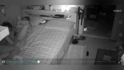 黑客破解家庭网络摄像头长期偷拍 ️小夫妻的日常性生活妻子圣诞节穿着女仆装勾引老公 截图12