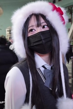 高颜值大奶女模【SeoulDoll】最新订阅福利，财阀极品母狗，百合紫薇啪啪 截图1