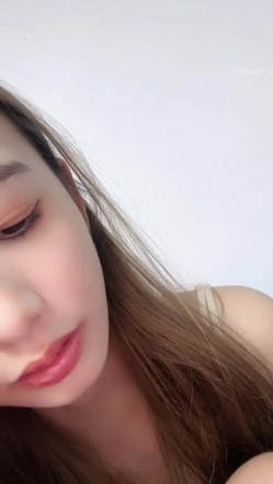 人气女神来袭，明星颜值，大美女，【广州大学生】，身材曼妙前凸后翘，白浆从洞洞流出 截图16