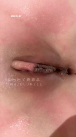 推特上海极品少妇，【索爱suoai1024】，SVIP电报群长篇做爱，美妇沉沦7，百人斩，献祭人妻，完美露脸 截图16