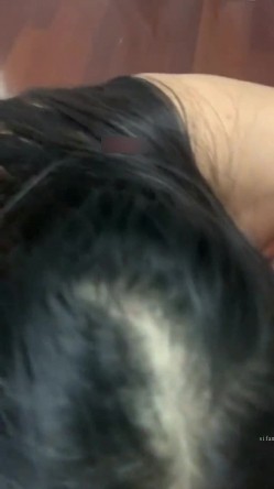 极品少妇熟女风韵犹存美妇 ️徐阿姨酒店与情人啪啪口交足交发出啵啵的淫荡声音 很是淫荡 截图9