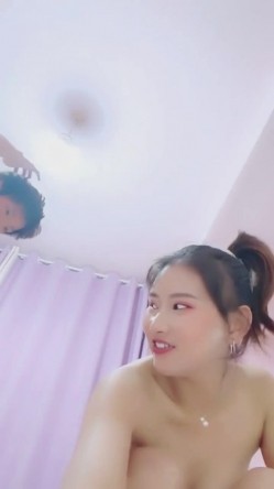 E02淫骚御姐【大啾啾】夜店酒吧沟搭干部 厕所无套轮干 情趣丝袜舔脚爆操玩3P 截图11