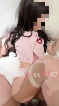 “求求你别射里面 我男朋友会尝出来的” 高颜值反差母狗『小鱼饭馆不打烊』穿上各种丝袜猛干 叫声也骚的一批 截图16