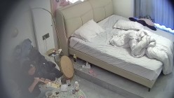 酒店偷拍连续3天入住的年轻情侣古灵精怪的双马尾可爱甜妹被男友不分日夜操了几次 截图15