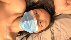 最新真实记录摄影师极品身材模特『菲儿』和经纪人激情啪啪 抽插爆操内射浪穴 近距离流精特写好淫荡 截图11