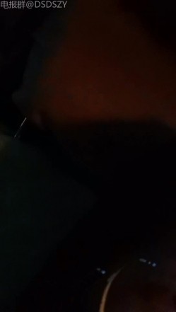 ️勾搭主播【反差小饼干】反差人妻! 勾搭外卖~无套狂操~车震吞精 截图16