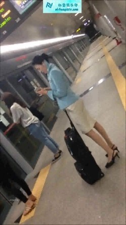 【真实空姐】各大航空美丽空姐不欲人知的真实反差 截图2