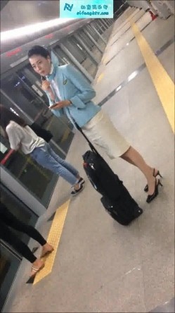 【真实空姐】各大航空美丽空姐不欲人知的真实反差 截图5