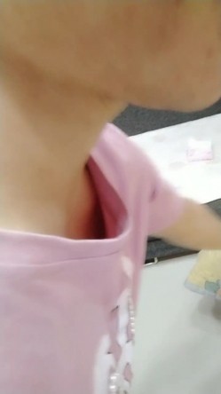 剧情演绎爆草守寡多年的老妈，丝袜高跟齐逼短裙，性感的大屁股玩弄骚奶子，无套爆草淫声荡语直接内射中出 截图6