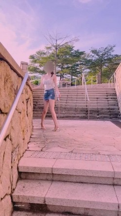 香港人妻【Sexcat07】最新订阅 付费原创粤语PPV剧情AV，真实按摩店色诱男技师，醉酒和陌生人做爱，约单男3P 截图6
