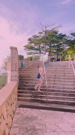 香港人妻【Sexcat07】最新订阅 付费原创粤语PPV剧情AV，真实按摩店色诱男技师，醉酒和陌生人做爱，约单男3P 截图14