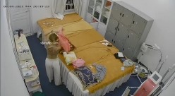 黑客破解美容院摄像头 偷拍女顾客脱光衣服激光雷射.脱毛护理 截图2