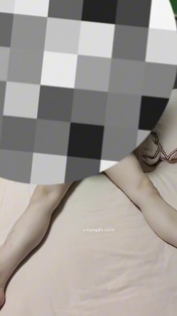 真实绿帽博主，【王军】让老婆陪各个不同单男啪啪，各种特写插穴，太淫乱了 截图5