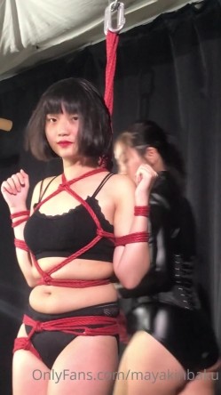 极品反差绿帽癖淫妻母狗【艾蜜莉】解锁私拍完结篇~协闺蜜约战粉丝换老公4P叠插排插超辣眼睛 截图16