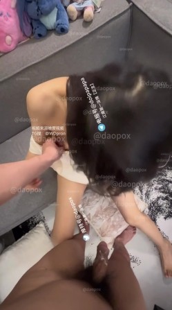 泡良海王推特大神「江南第一深情」28号女主part2，白裙深夜带回家里玩奶玩穴性欲大发无套插入，药劲上来了干个不停 截图8