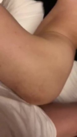 《台湾情侣泄密》背着男友偷偷和富二代酒店开房啪啪的反差女友被曝光 截图15