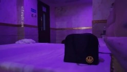 【水疗会所】偷拍美女技师给客人全套服务  水床波推毒龙口爆啪啪样样俱全 截图8