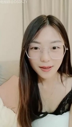 ️勾搭主播【反差小饼干】反差人妻! 勾搭外卖~无套狂操~车震吞精 截图2