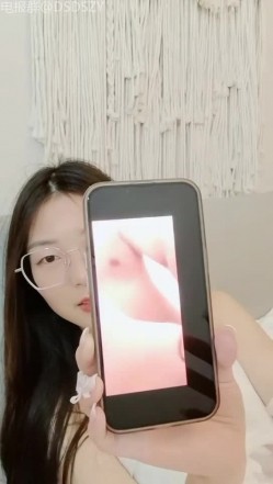 ️勾搭主播【反差小饼干】反差人妻! 勾搭外卖~无套狂操~车震吞精 截图8