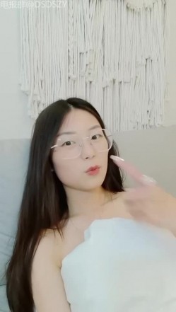 ️勾搭主播【反差小饼干】反差人妻! 勾搭外卖~无套狂操~车震吞精 截图12