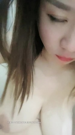 风骚的大奶子女神露脸制服诱惑黑丝情趣调教小哥做爱，吃奶子舔逼口交大鸡巴，窗前后入草到床上各种抽插浪叫 截图12