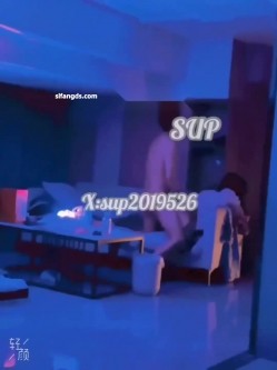 推特极品绿帽博主【Xinsup】调教分享骚反差老婆 截图15
