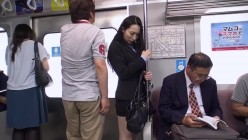 caribbeancom-061920_001 痴漢電車 ～痴漢待ちの美人OL～ 截图2