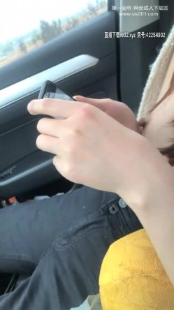 新晋美女主播，北京极品车模下海，【醉舞烟花赏花容】户外露出，车震，酒店啪啪，风骚魅惑尤物，帝都可四位数约 截图8