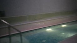 【极品偷拍】国内『温泉会所』贴脸偷拍沐浴更衣泳池戏水 超多美女良家少妇近距离接触 截图1