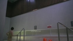 【极品偷拍】国内『温泉会所』贴脸偷拍沐浴更衣泳池戏水 超多美女良家少妇近距离接触 截图5