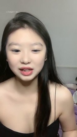 清纯女神！刚下海就被狂操~【西西棒棒】，一眼看着就很舒服的小美女，少女胴体真每秒，啪啪！内射 截图7