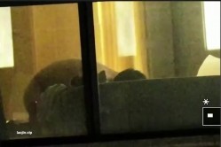 【五星级酒店窗外偷拍】，高挑御姐，喜欢被男友扇巴掌，在沙发上69玩的不亦乐乎，最后好像被颜射了 截图8