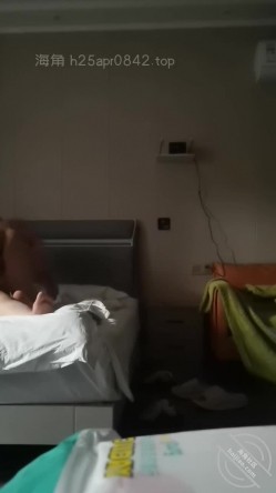 【轻熟表姐我最爱】，表姐闺蜜民宿畅聊强行推到喘息呻吟听声可射 截图7