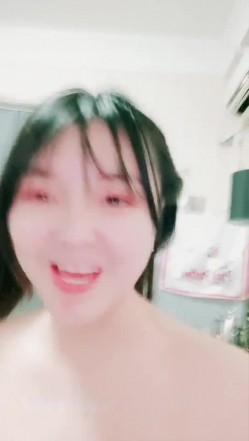 双马尾丰满童颜巨乳妹子双人啪啪 深喉口交后入性感大白屁股最后射在嘴里 截图16