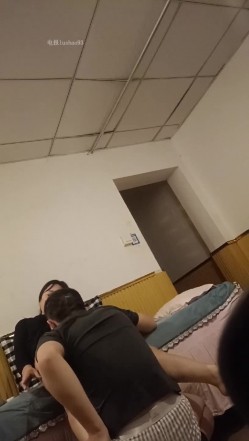 外卖哥又来了：这个最好看，送外卖在同城遇见老粉丝，他请我嫖娼，想和我一起玩，看我艹老阿姨！ 截图9
