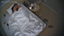 酒店偷拍 连续两天入住情侣气质甜美又身材不错的美女喜欢上位榨取男友精液 截图7