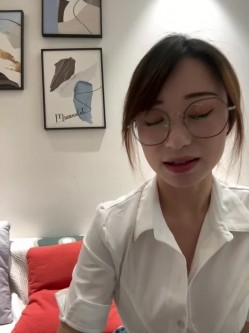 ️清纯主播【202509yoyo】表姐带着表妹下海直播、在线教口活、练习做爱姿势 截图6