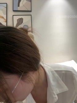 ️清纯主播【202509yoyo】表姐带着表妹下海直播、在线教口活、练习做爱姿势 截图7