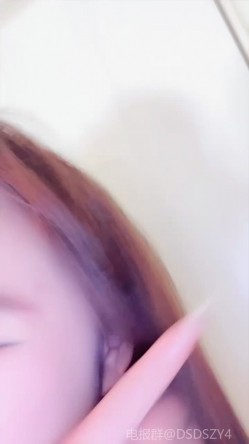 ️七彩主播【安小然】丝袜小姨子勾引姐夫口交骑乘啪啪 截图5