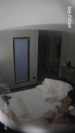 【乐橙酒店摄像头】现在的年轻人真会玩一晚好几次 截图6