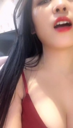颜值不错皮肤白皙长发新人美女主播第四部 脱光全裸道具自慰毛毛比较多 很是诱惑不要错过 截图3