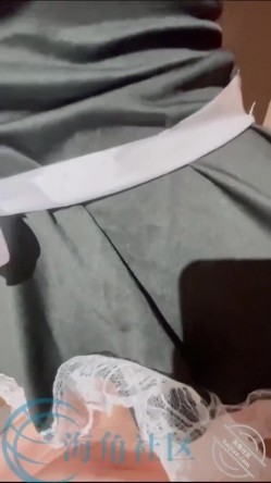强奸少妇邻居【原创视频】美女少妇邻居夹着无线跳蛋逛商场，在酒店门口射了她一脸】 截图16